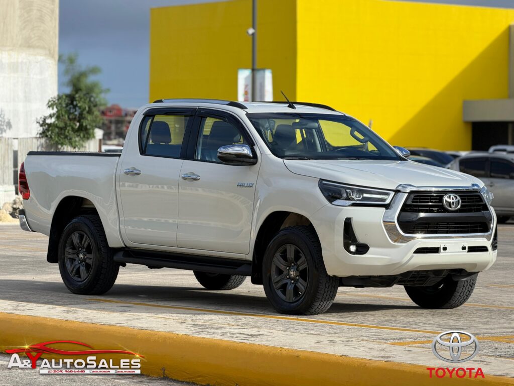 Toyota Hilux Limited 2022