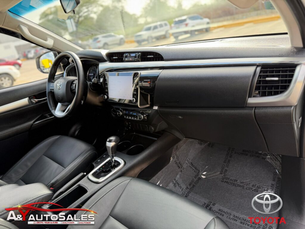 Toyota Hilux Limited 2022