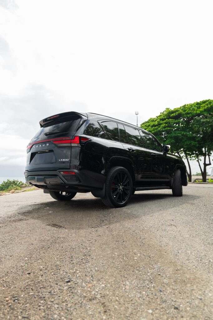 Lexus LX 600 LUXURY 2023