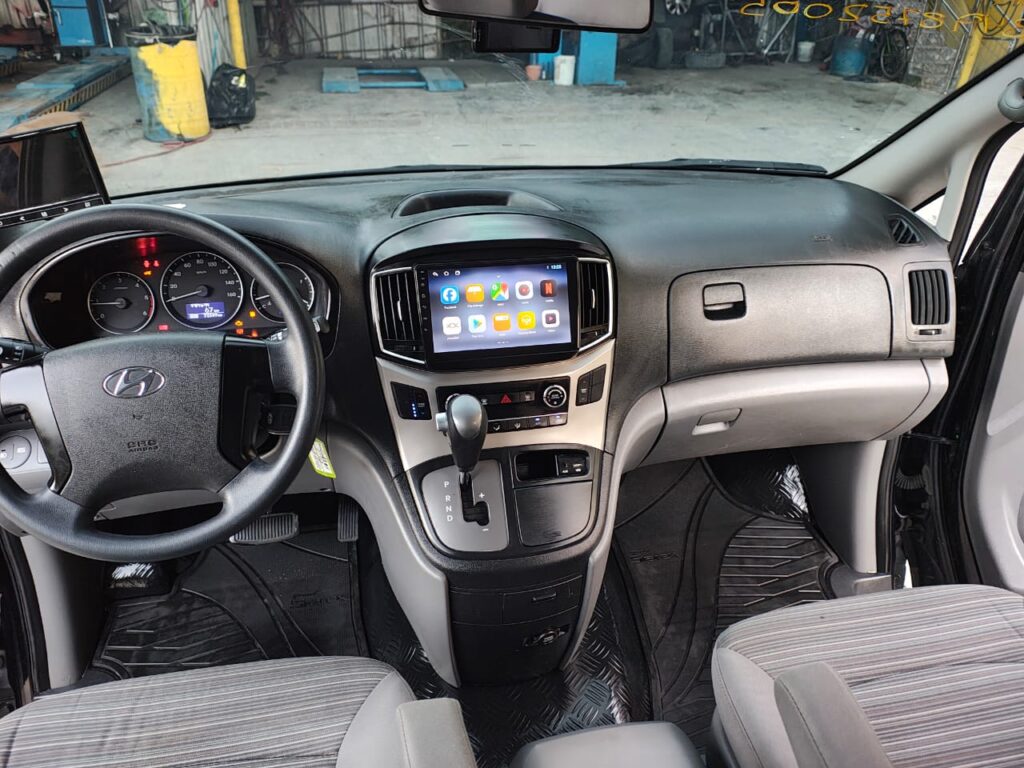 Hyundai Grand Starex 2020