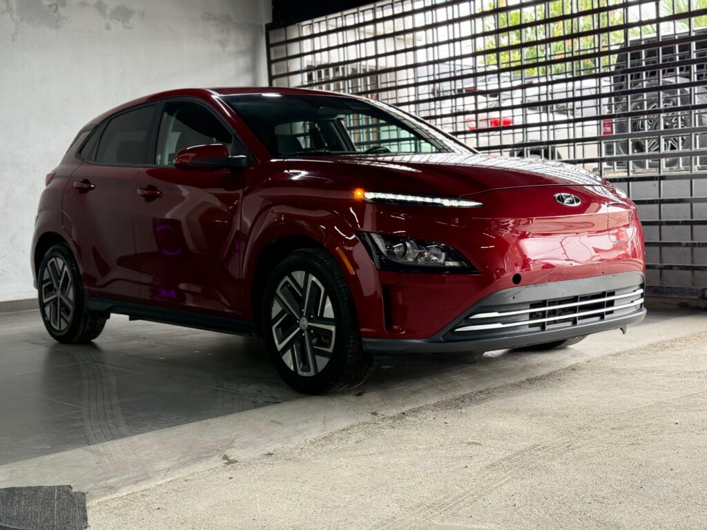 Hyundai Kona SEL Electric 2023