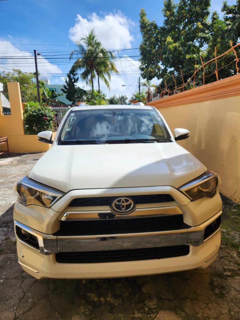 Toyota 4Runner Limited 2015