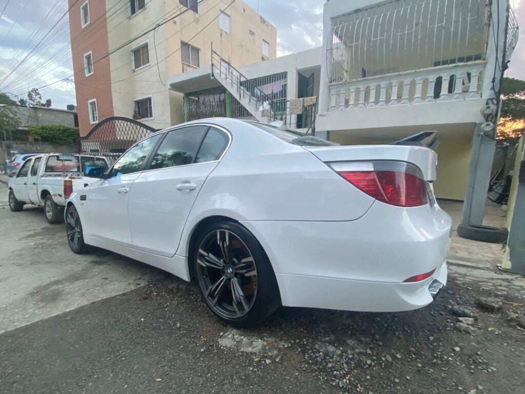 BMW Serie 5 525i 2004