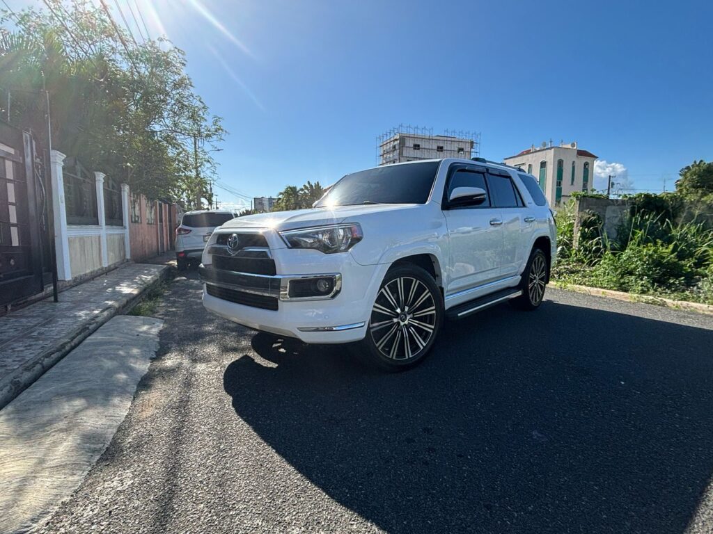 Toyota 4Runner Limited 2019