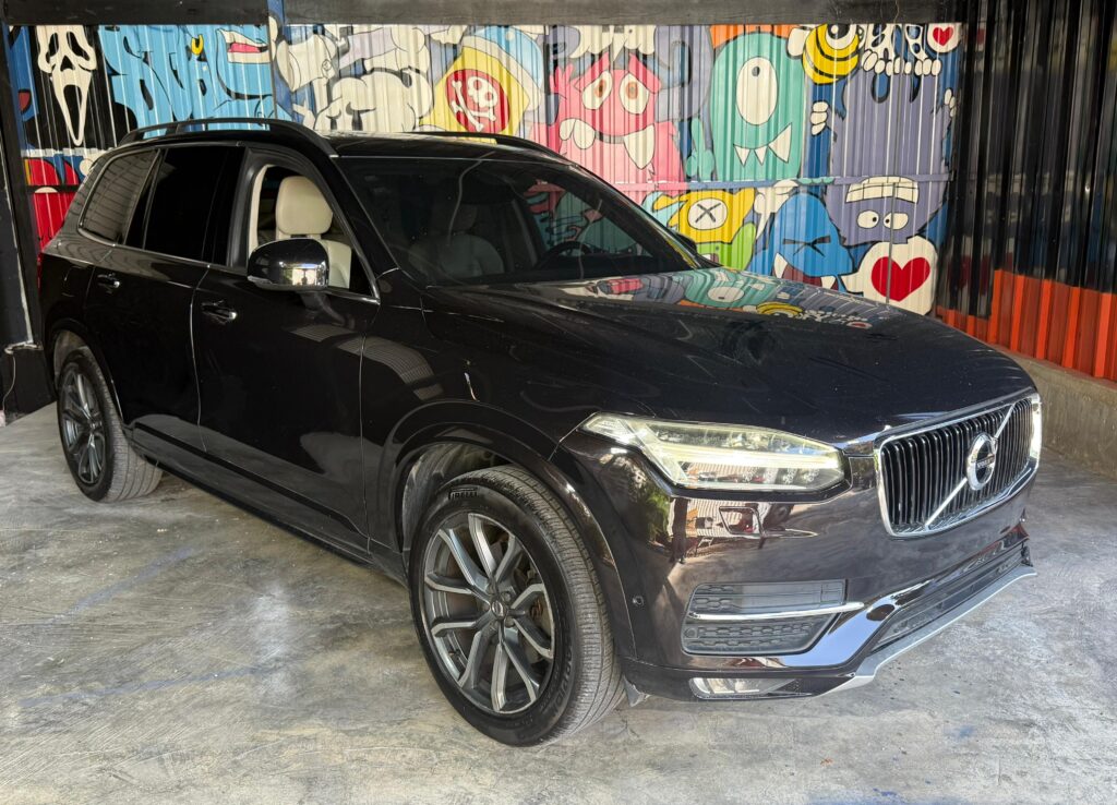 Volvo XC90 T6 momentum 2016