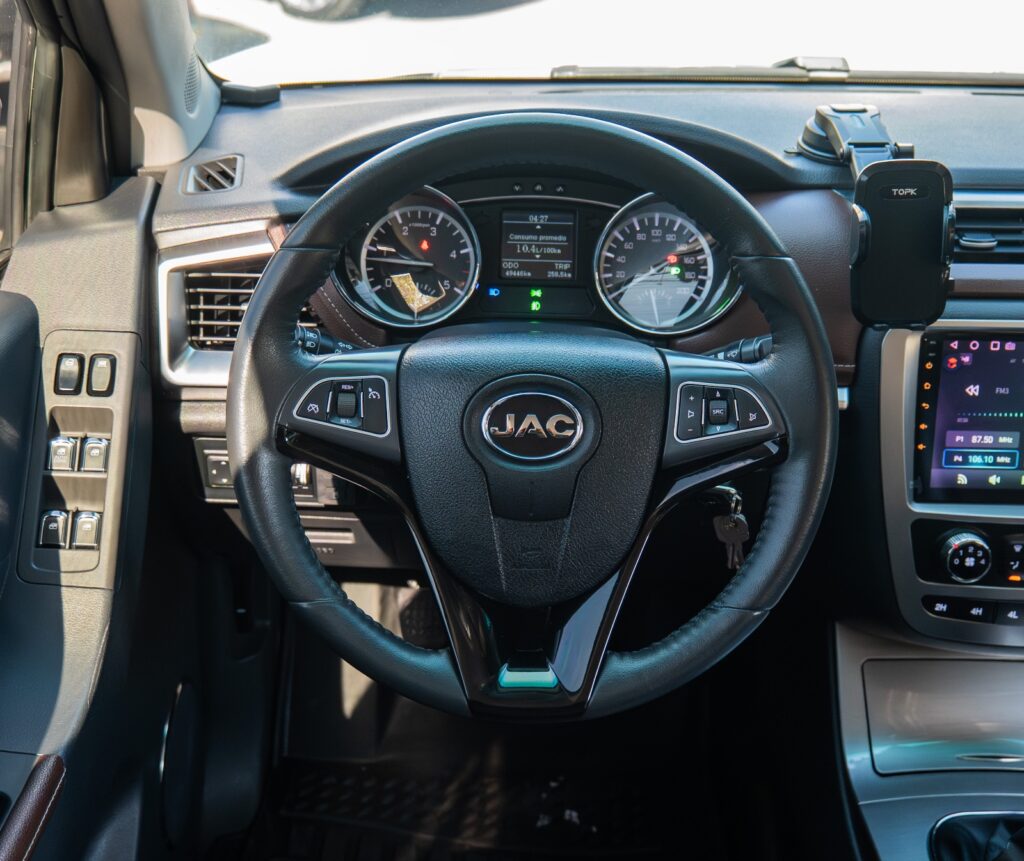 JAC T8 FRIZON 2023