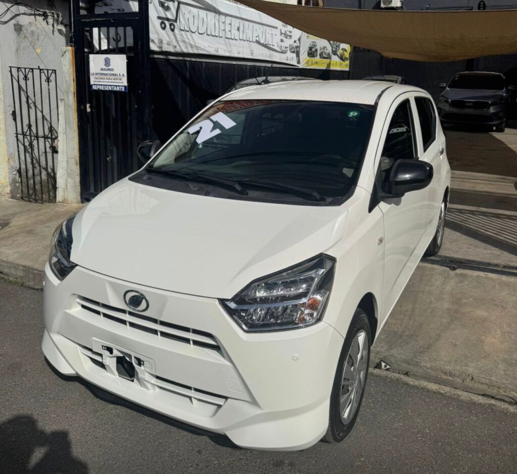 Daihatsu Mira 2021