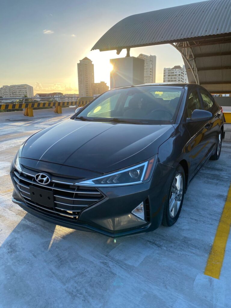 Hyundai Elantra SEL 2020