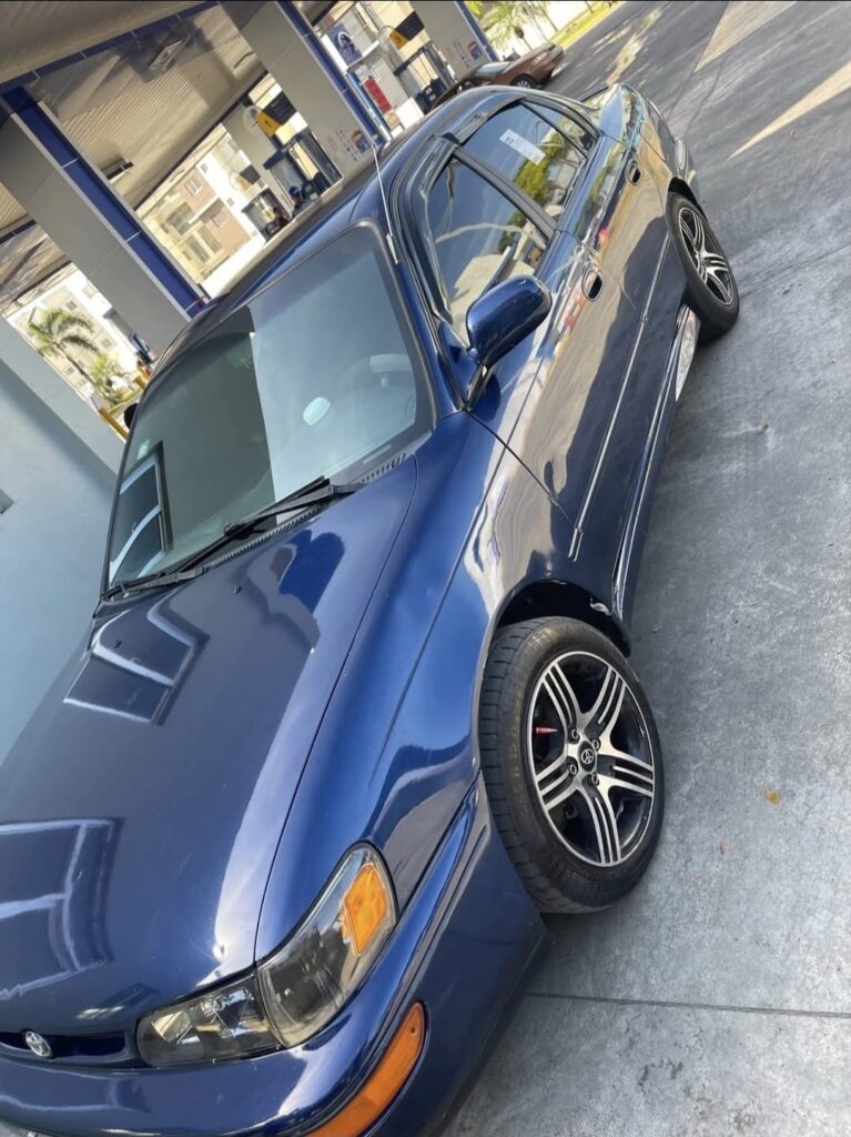 Toyota Corolla DX 1996