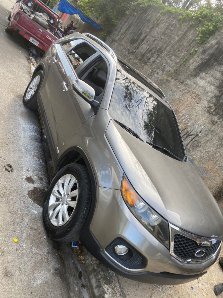 Kia Sorento EX 2011