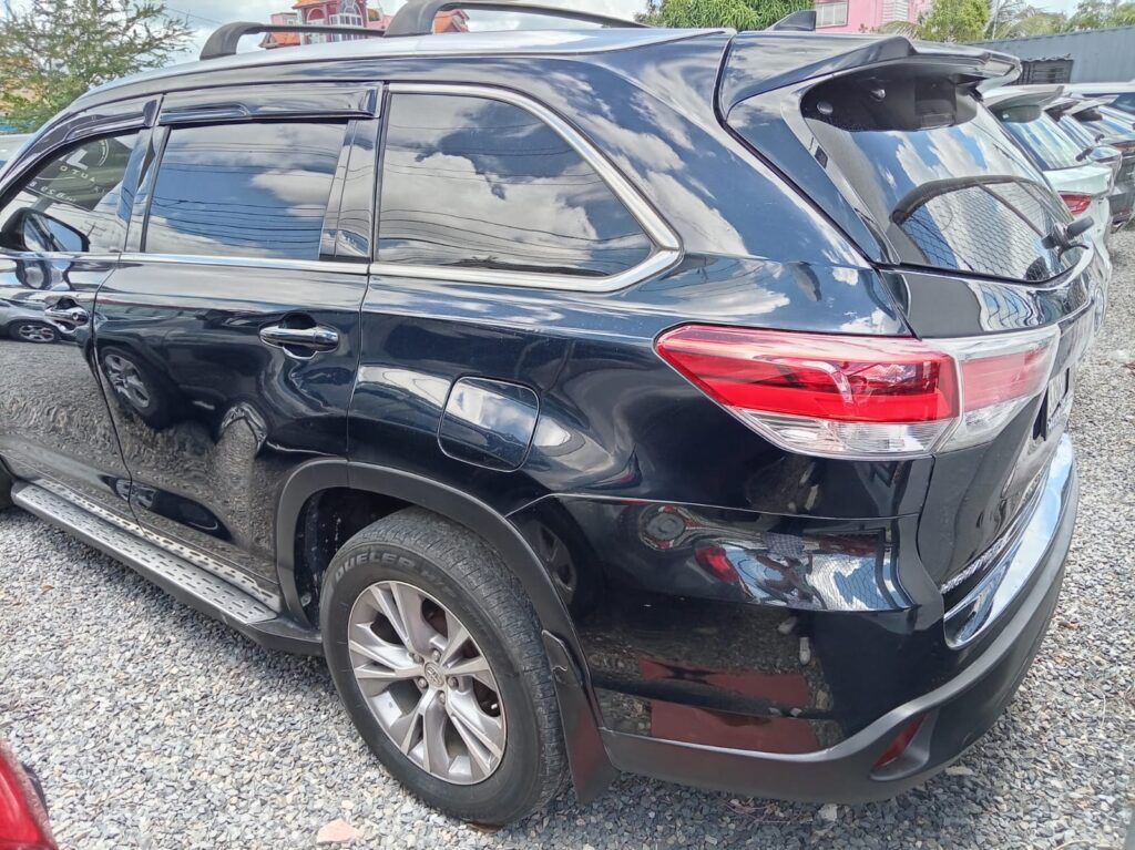 Toyota Highlander XLE 2015