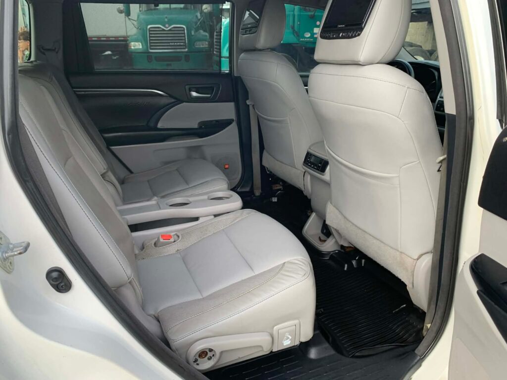 Toyota Highlander Limited 2015