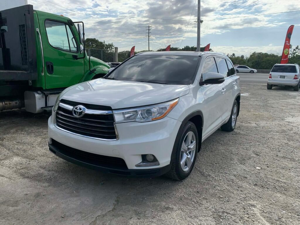 Toyota Highlander Limited 2015