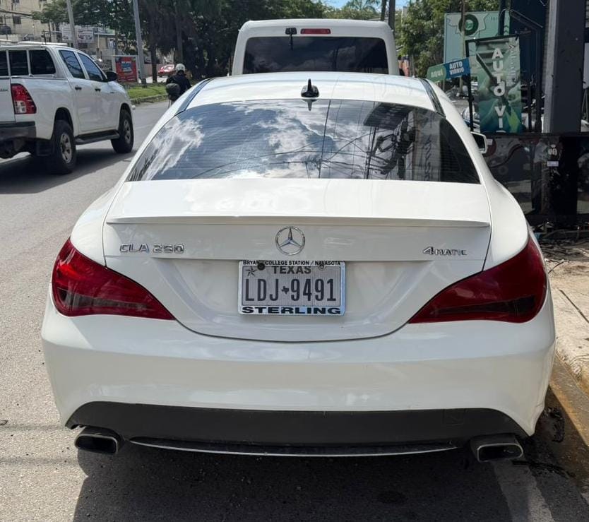 Mercedes-Benz CLA CLA250 2015