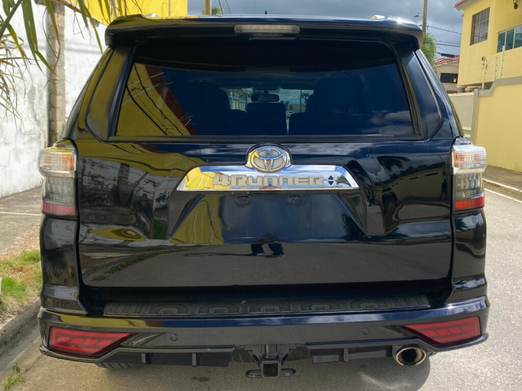 Toyota 4Runner Limited 2015