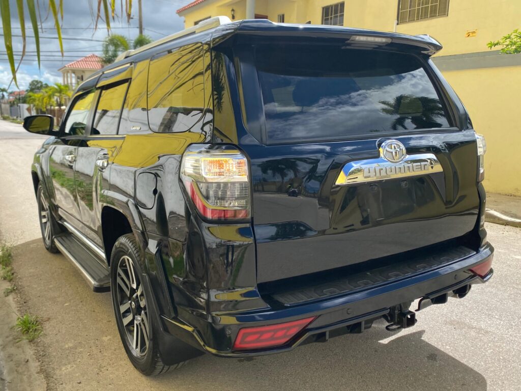 Toyota 4Runner Limited 2015