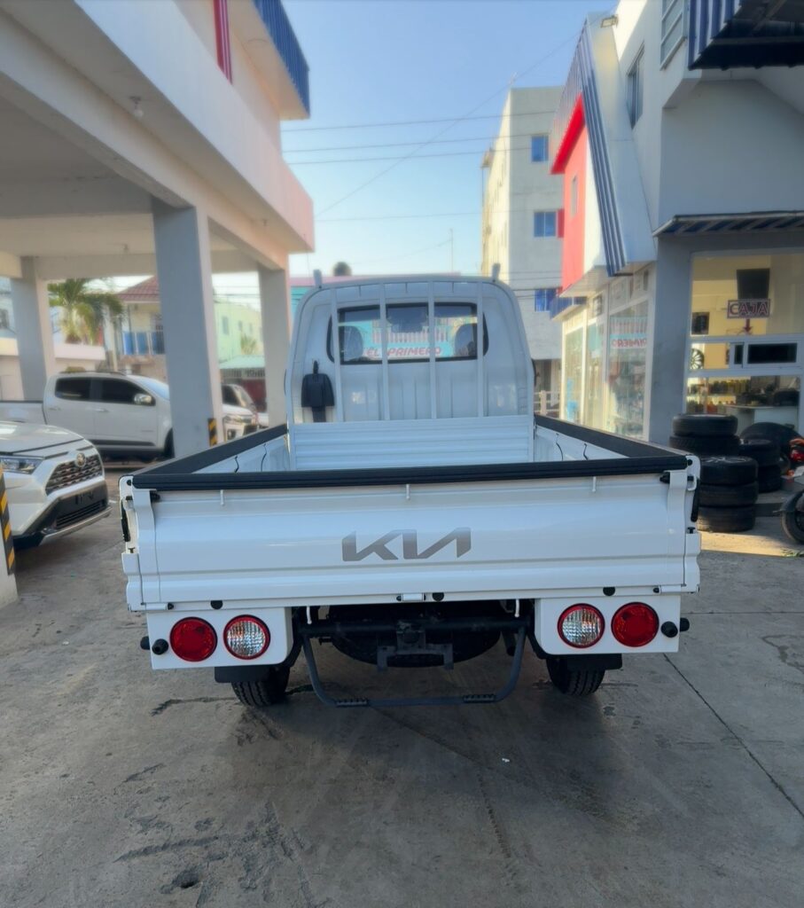Kia K2700 2026