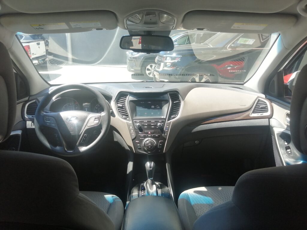 Hyundai Santa Fe Limited 2017