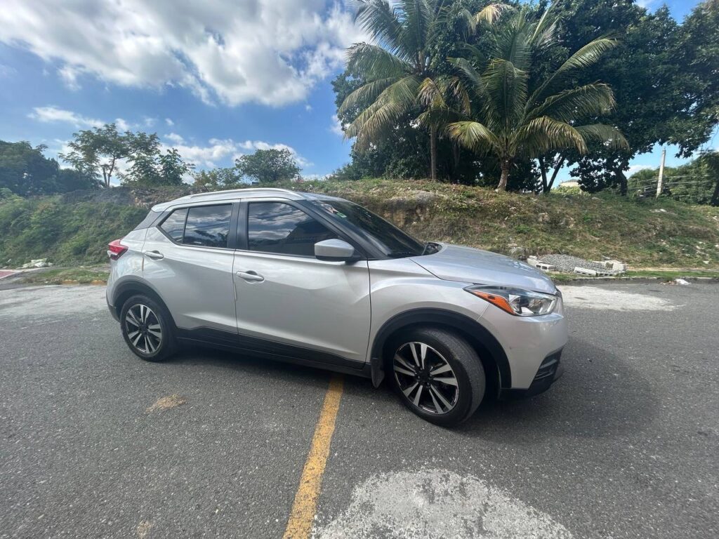 Nissan Kicks SR Black Edition 2019