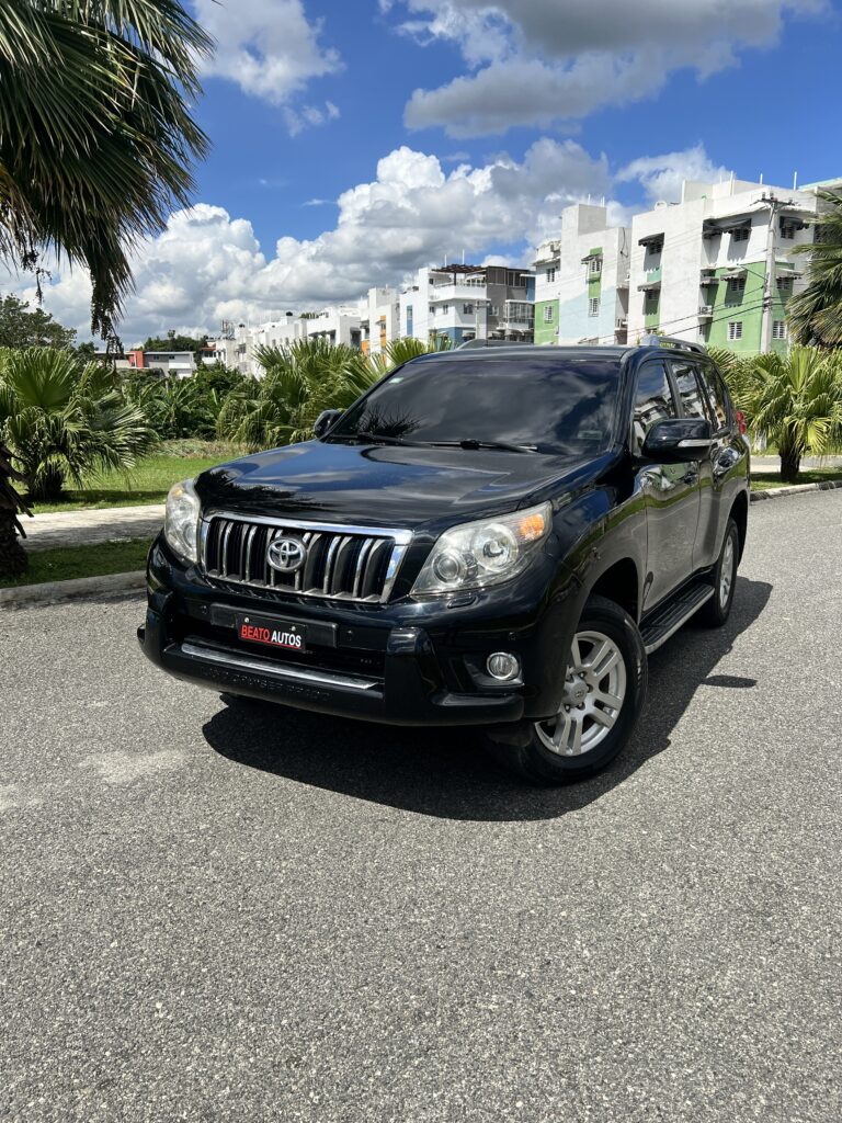 Toyota Land Cruiser Prado VX 2011