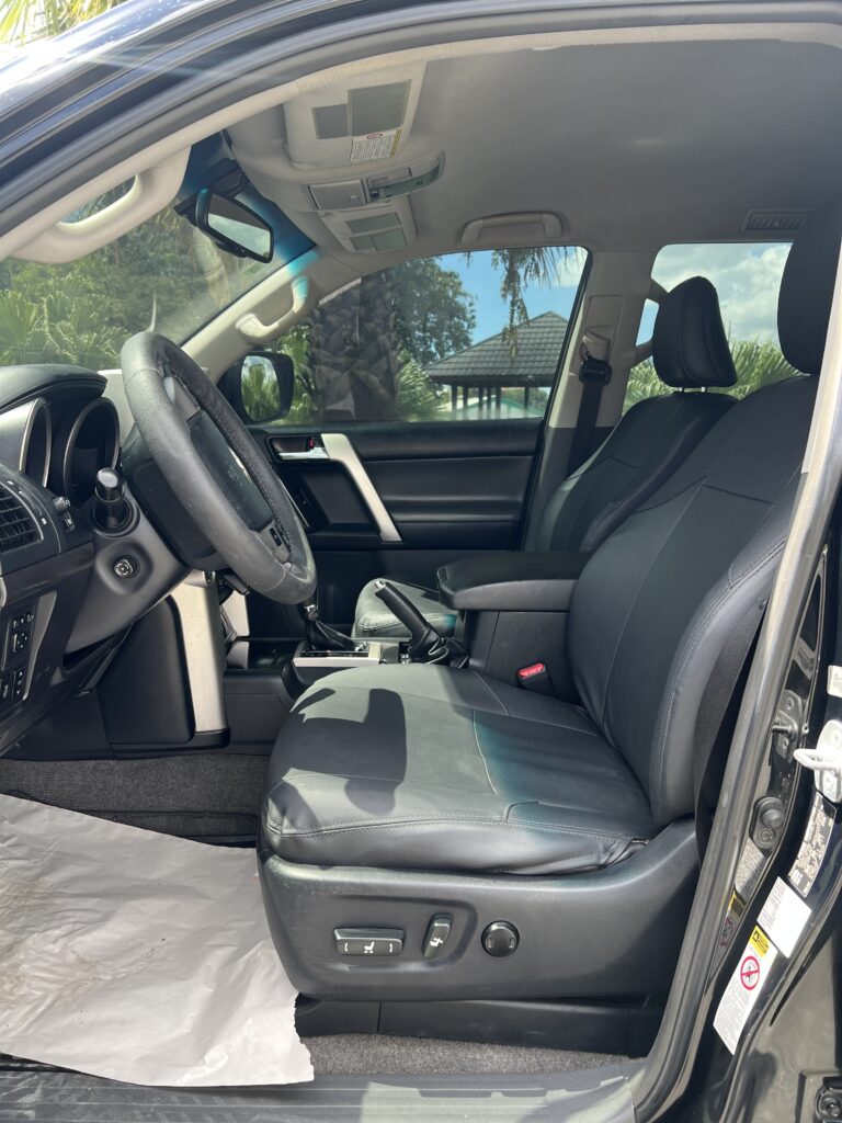 Toyota Land Cruiser Prado VX 2011