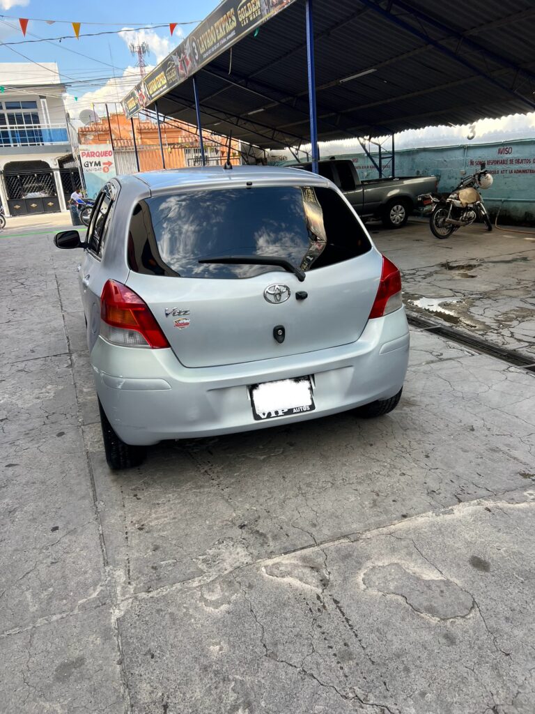 Toyota Vitz japonesa 2011