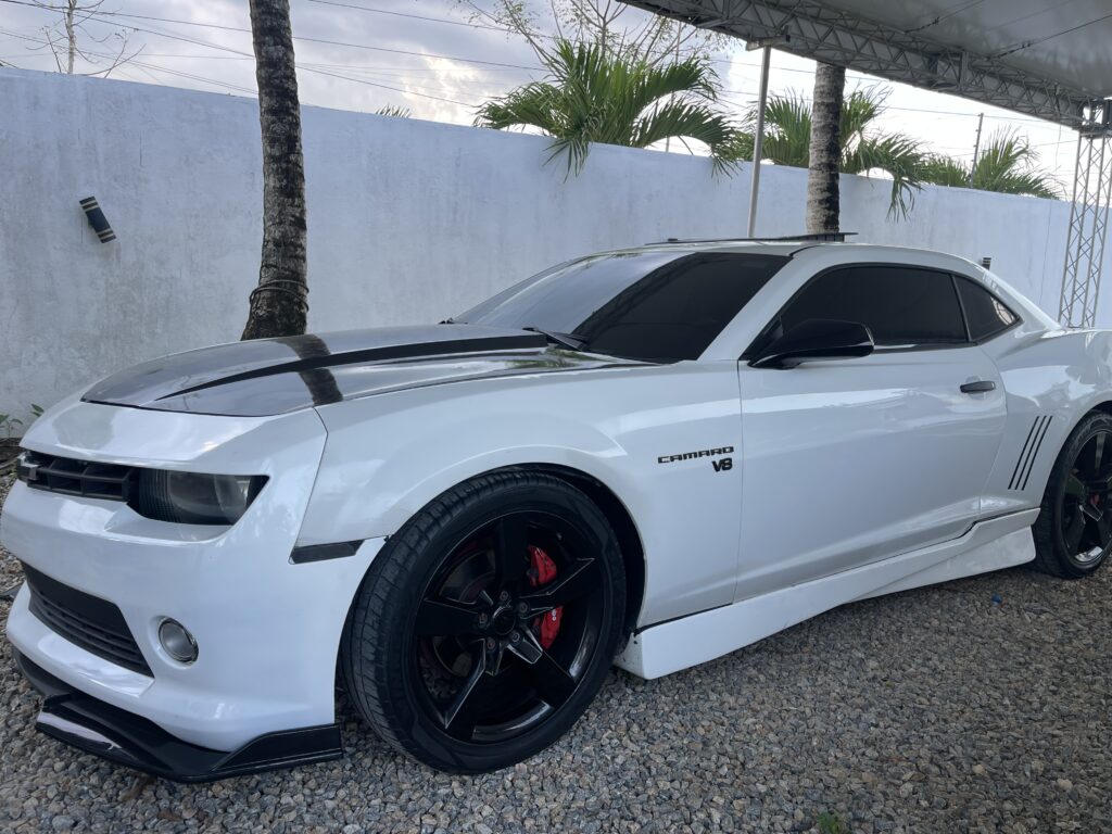 Chevrolet Camaro LS 2012