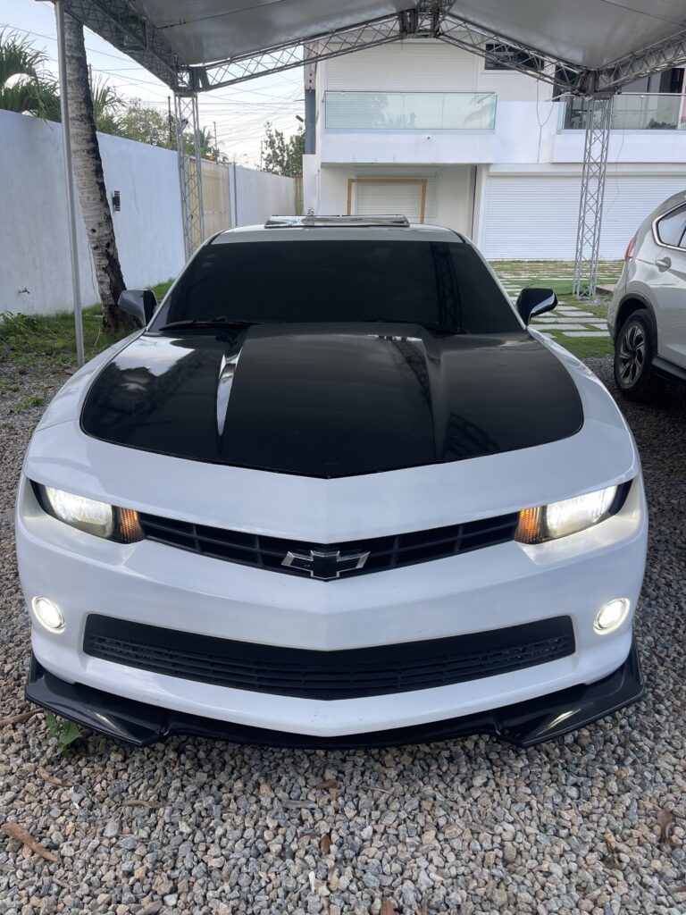 Chevrolet Camaro LS 2012