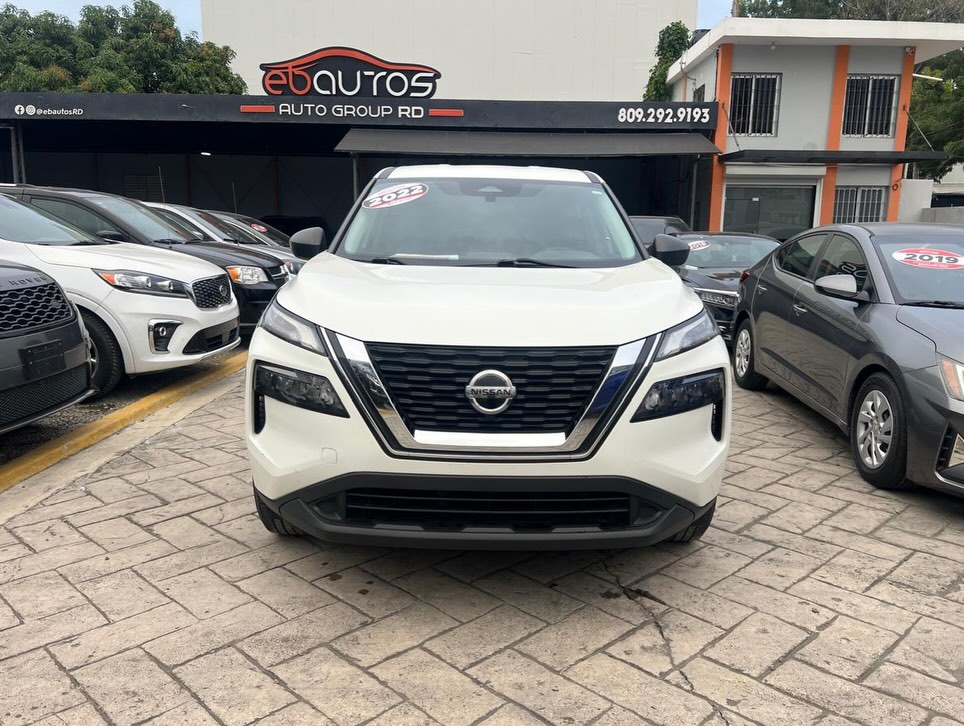 Nissan Rogue Sport S 2022