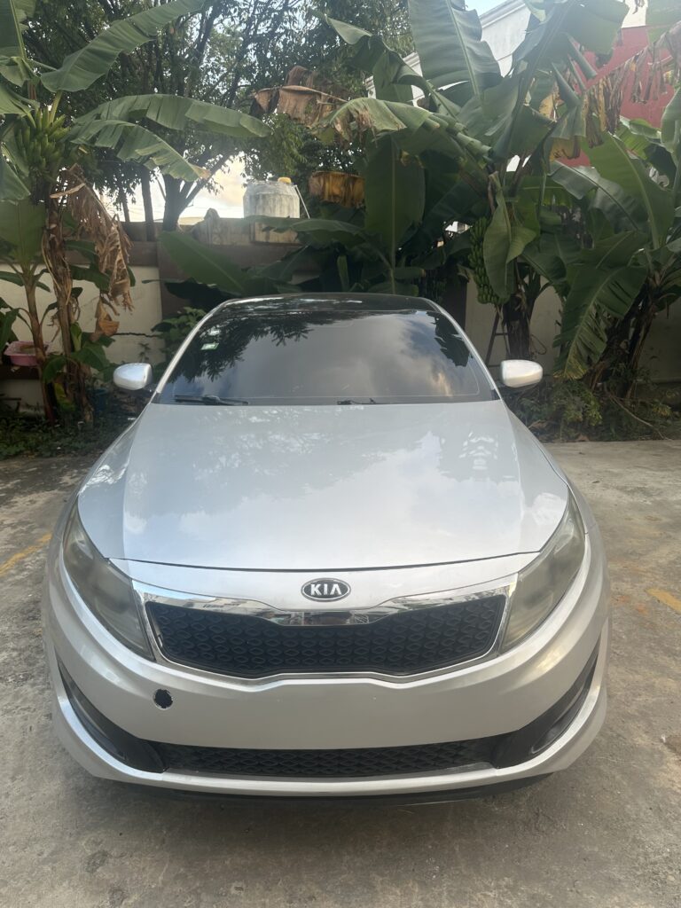 Kia K5 2011