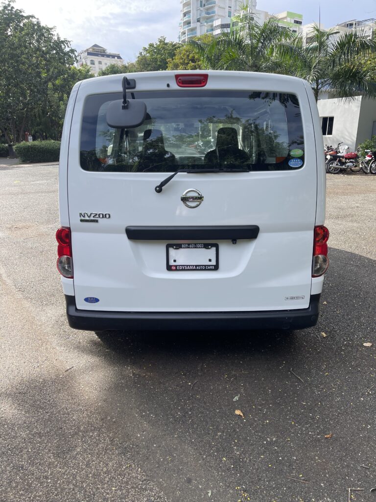 Nissan NV200 2020