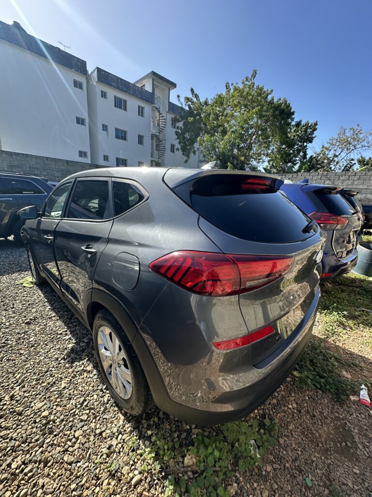 Hyundai Tucson SE 2021