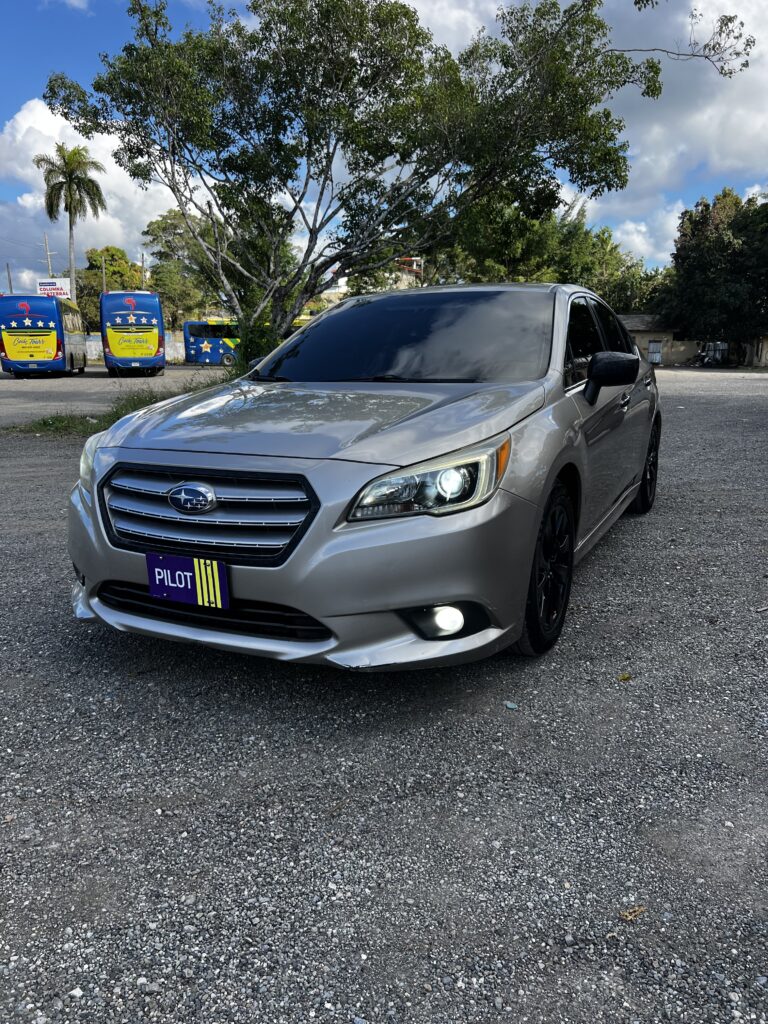 Subaru Legacy 2015