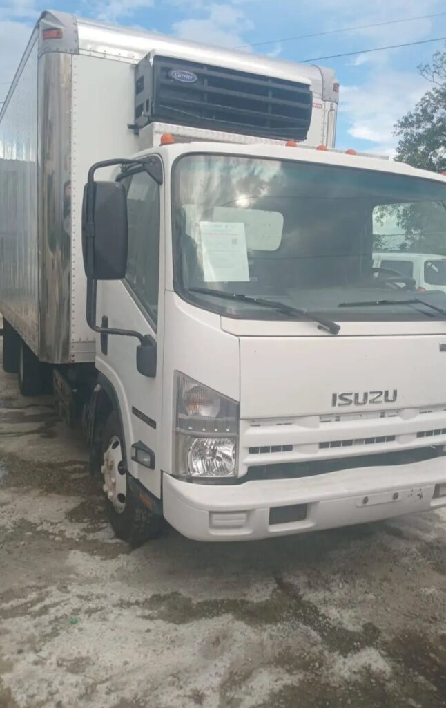 Isuzu F-Series 2015