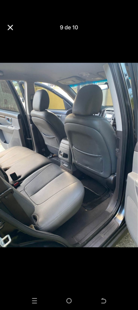 Hyundai Santa Fe Limited 2011