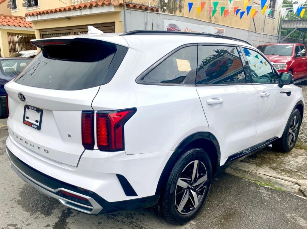 Kia Sorento S 2021