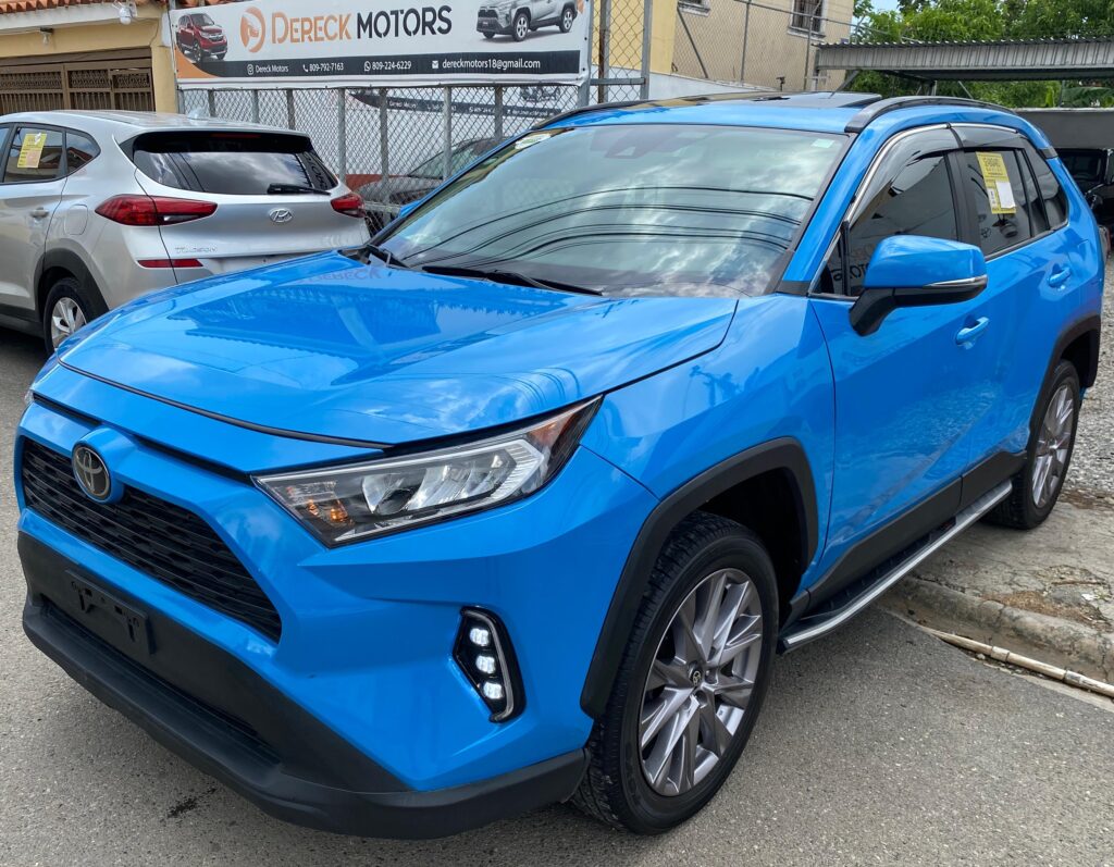 Toyota RAV4 XLE 2019