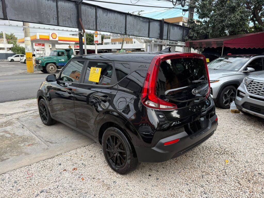 Kia Soul LX 2020
