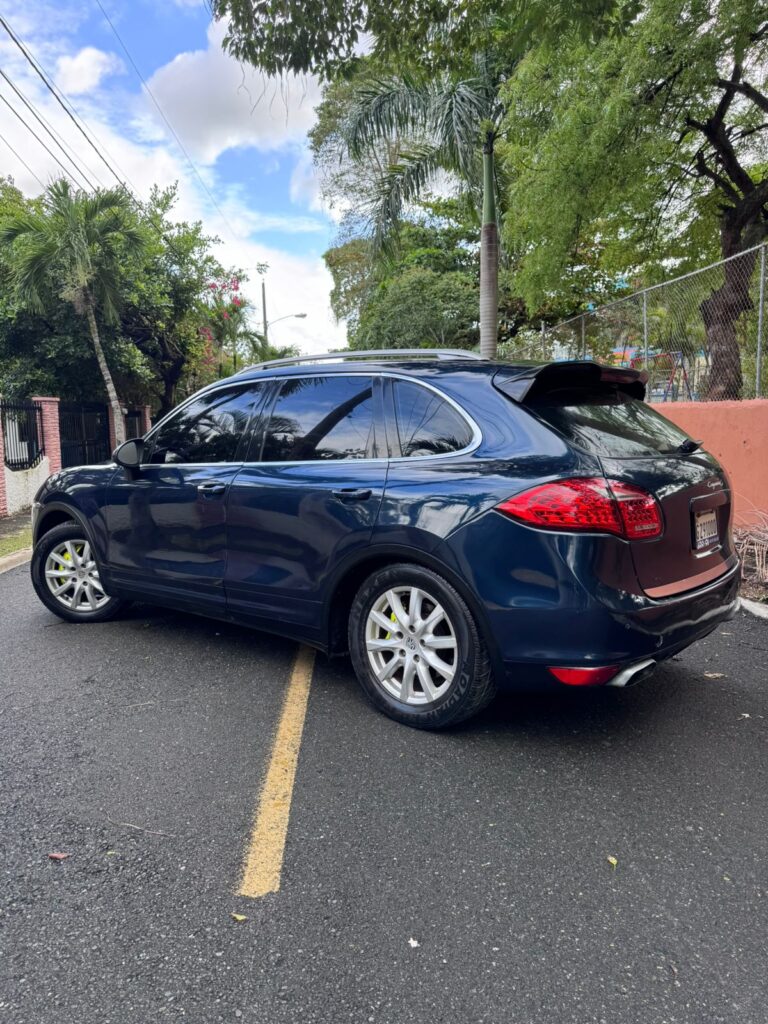 Porsche Cayenne S 2013