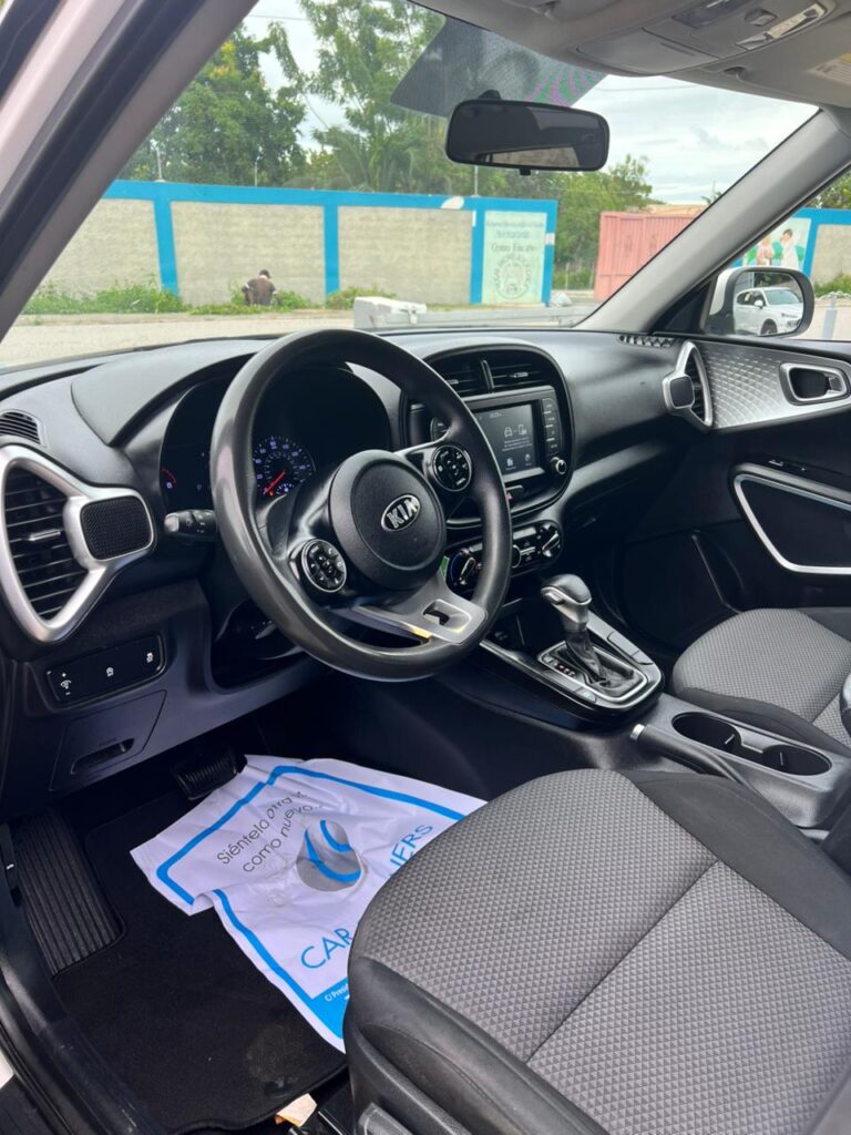 Kia Soul LX 2020