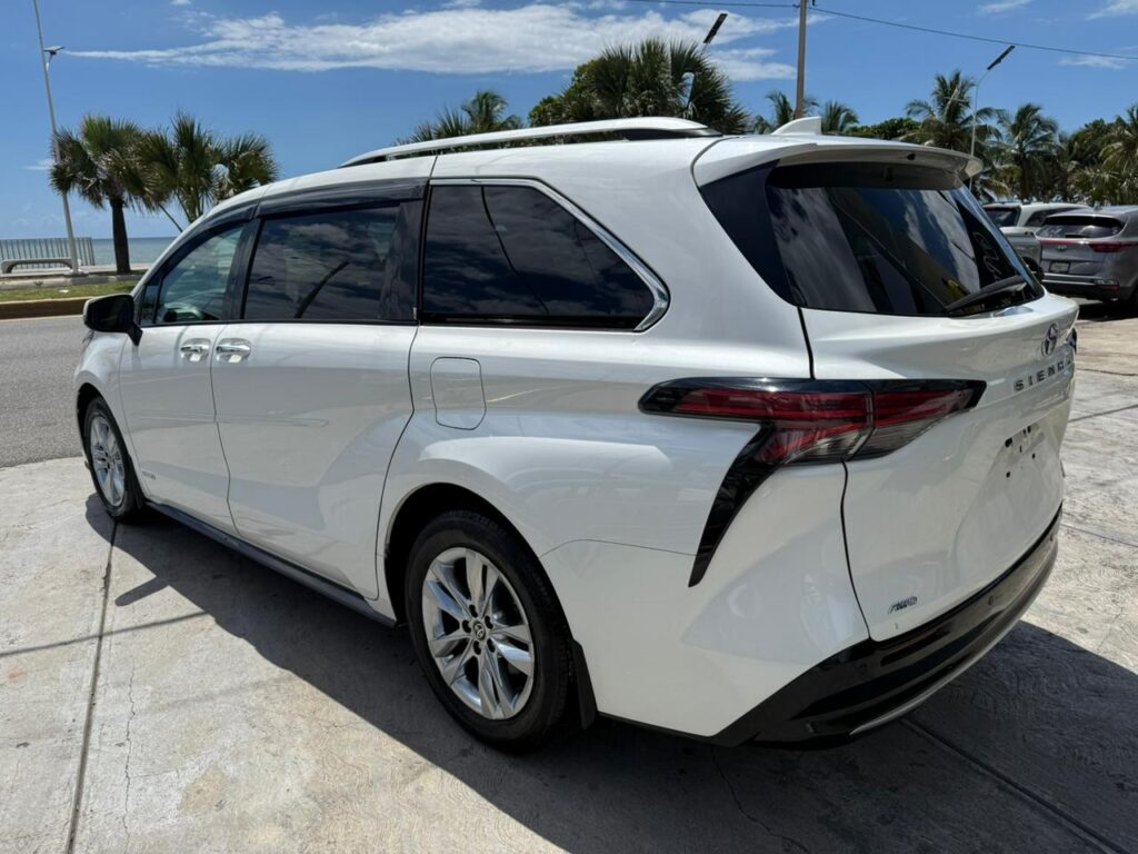 Toyota Sienna Limited 2021
