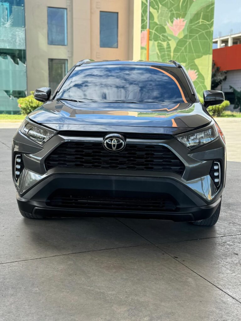 Toyota RAV4 2021