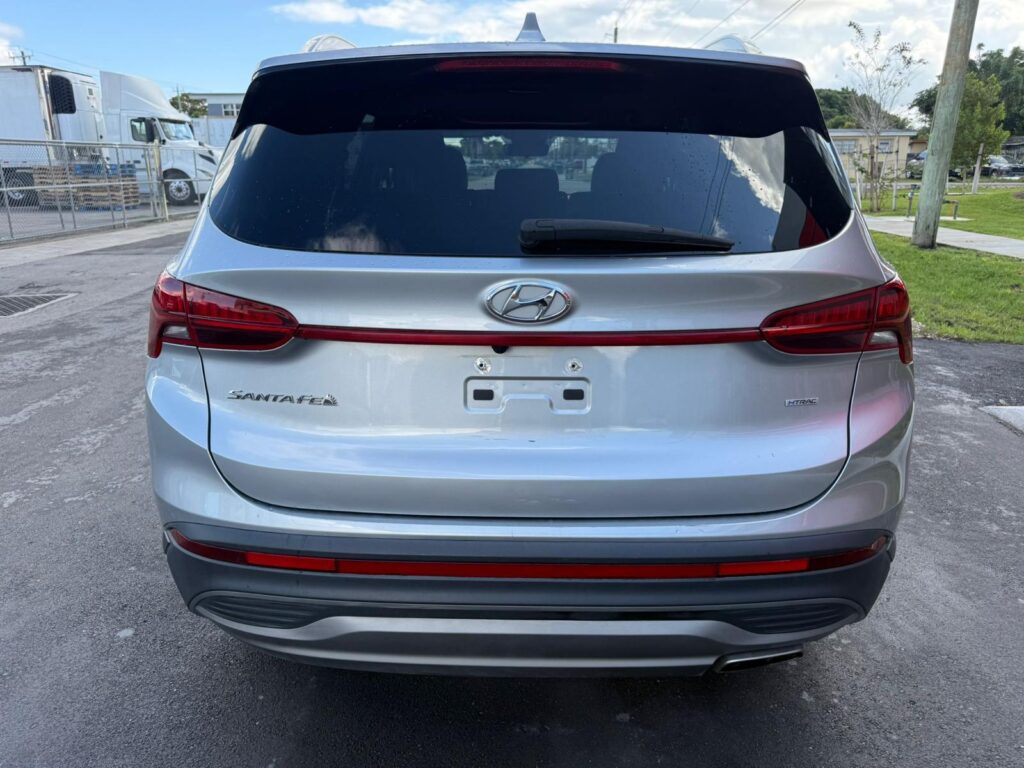 Hyundai Santa Fe SEL 2023