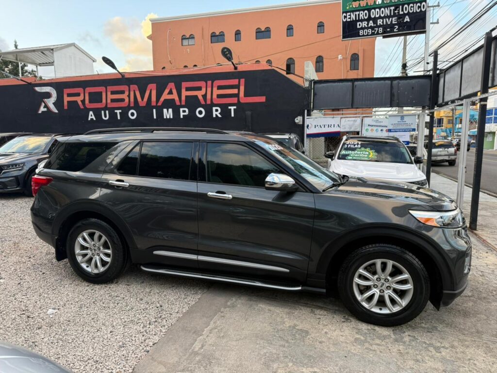 Ford Explorer XLT 2020