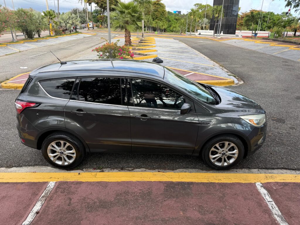 Ford Escape SE Ecoboost 2017