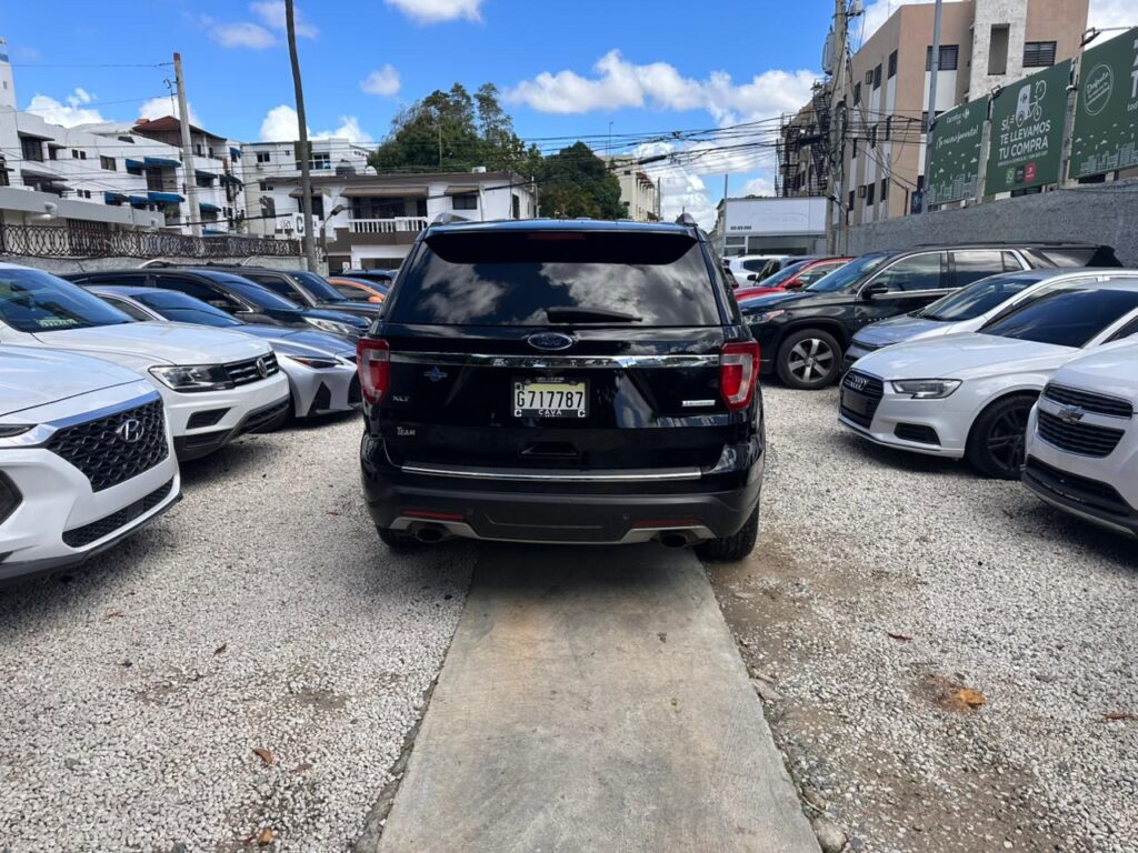 Ford Explorer XLT 2018