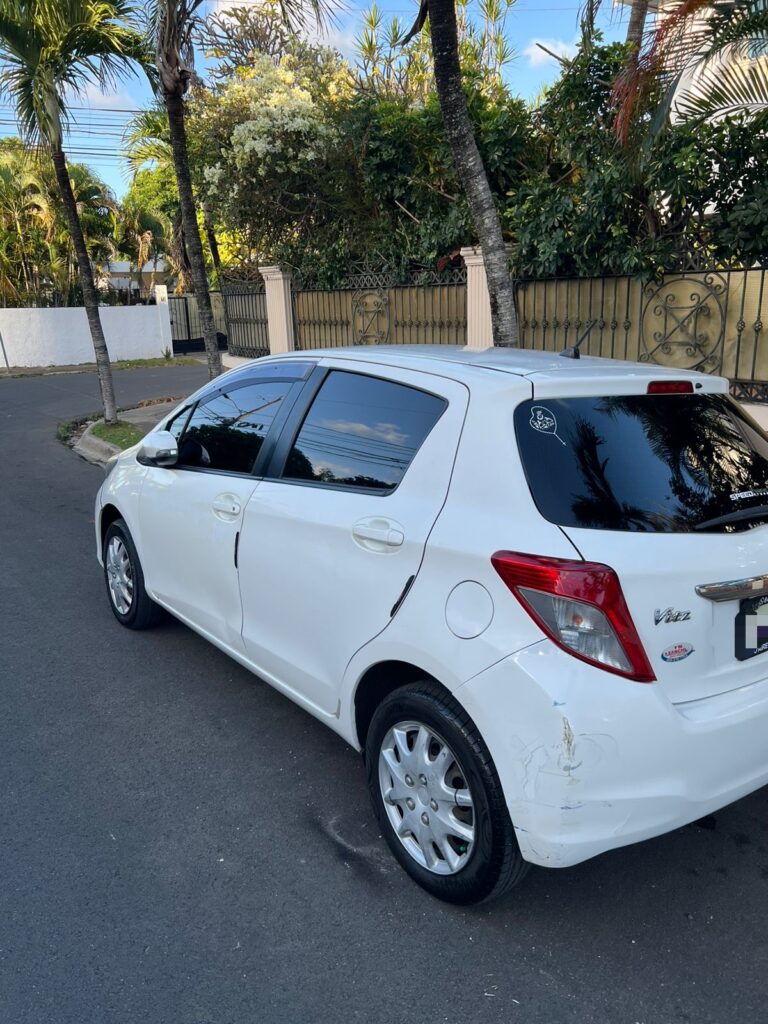 Toyota Vitz 2014