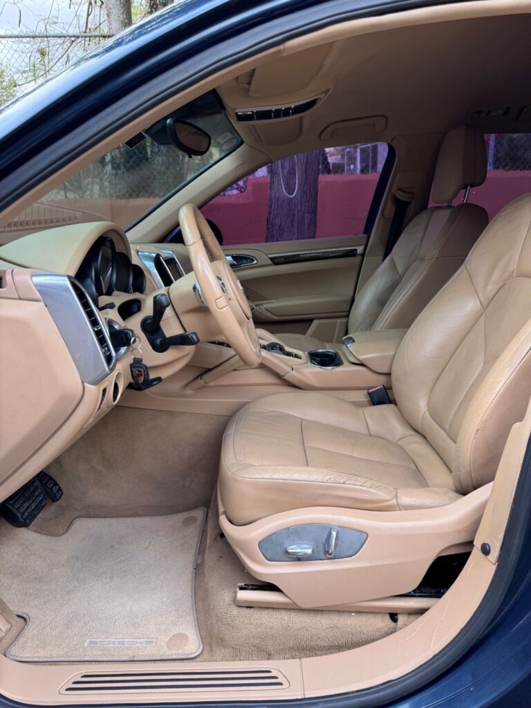 Porsche Cayenne S 2013