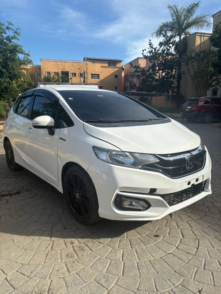 Honda Fit Hybrid 2017