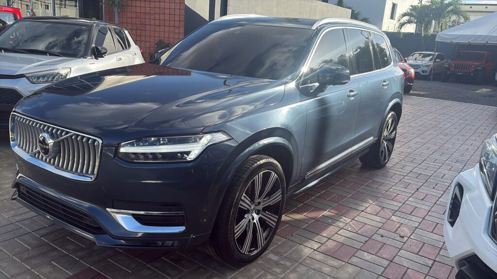Volvo XC90 B6 2022